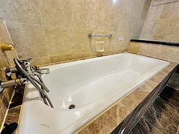 KL Grand Service Suite at Times Square