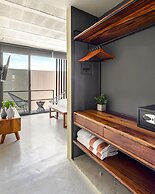 Ocean Boutique Condos