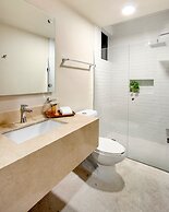 Ocean Boutique Condos