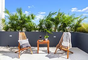 Ocean Boutique Condos