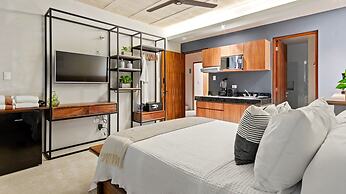 Ocean Boutique Condos