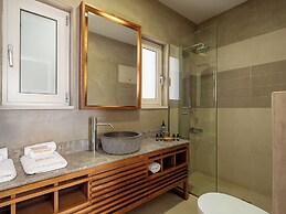 Adeste Seaview Villas