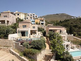 Adeste Seaview Villas