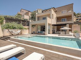 Adeste Seaview Villas