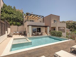 Adeste Seaview Villas