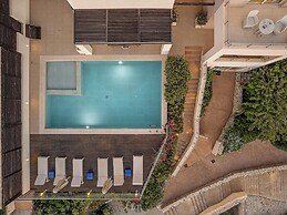 Adeste Seaview Villas