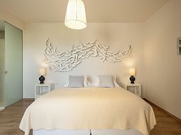 Adeste Seaview Villas