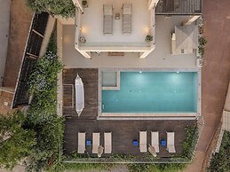 Adeste Seaview Villas