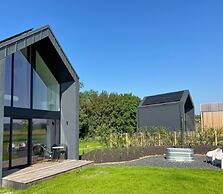 Amazing Lodge With Shared Pool