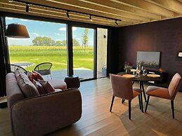 Romantic Holiday Home With Shared Pool