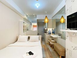 Comfort and Nice Studio Room Patraland Urbano Apartment