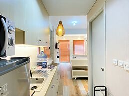 Comfort and Nice Studio Room Patraland Urbano Apartment