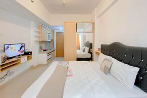 Homey and Simply Studio Apartment at The Nest Puri