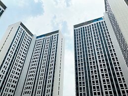 Relaxing 2BR at Pollux Chadstone Apartment