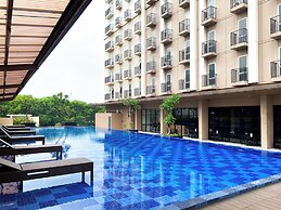 Spacious and Comfort Studio Apartment at Azalea Suites