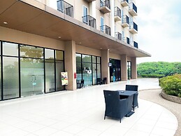 Simply Look Apartment Studio at Azalea Suites