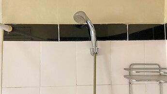 Minimalist and Comfy Studio at Habitat Apartment