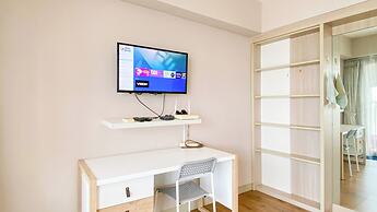 Homey and Good Studio at H Residence Apartment