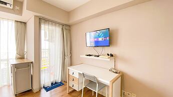 Homey and Good Studio at H Residence Apartment