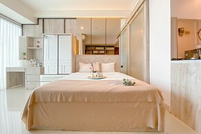 Homey and Restful Studio Grand Kamala Lagoon Apartment