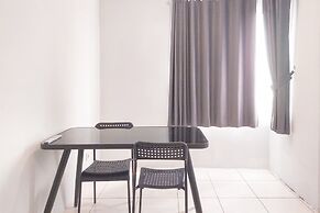 Compact and Homey Studio at Great Western Resort Apartment