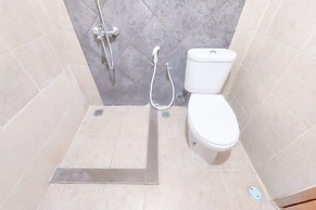 Compact and Homey Studio at Great Western Resort Apartment