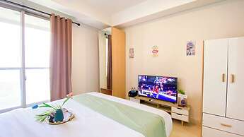 Best Location and Strategic Studio at Gold Coast Apartment PIK