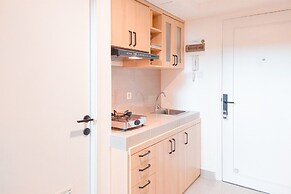 Spacious and Comfort Studio Loft at Kingland Avenue Apartment