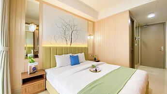 Simply Look Studio at Gold Coast Apartment