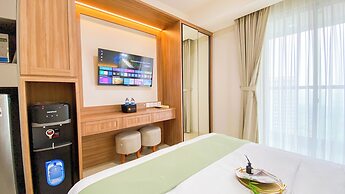 Simply Look Studio at Gold Coast Apartment