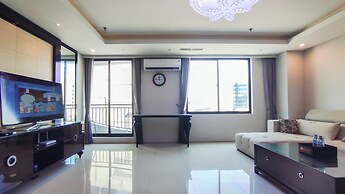 Premium and Restful 3BR in City Center at Kondominium Regensi Apartmen