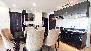 Premium and Restful 3BR in City Center at Kondominium Regensi Apartmen