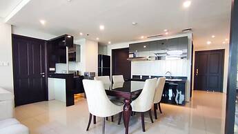 Premium and Restful 3BR in City Center at Kondominium Regensi Apartmen