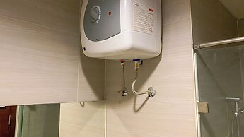 Enjoy Living Studio at West Vista Apartment