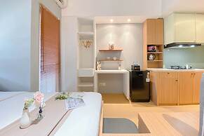 Cozy Living Studio at Transpark Juanda Bekasi Timur Apartment