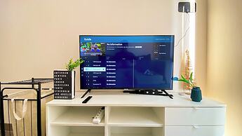 Comfort and Big 1BR at Tokyo Riverside PIK 2 Apartment