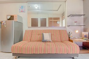 Comfort Living 2BR at Mutiara Bekasi Apartment