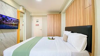 Comfy and Minimalist Studio at Bassura City Apartment