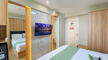 Comfy and Minimalist Studio at Bassura City Apartment