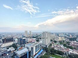 Restful and Comfy Studio Podomoro City Deli Medan Apartment