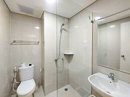 Restful and Comfy Studio Podomoro City Deli Medan Apartment