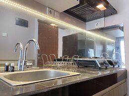 Strategic Location 2BR Apartment at Gateway Pasteur