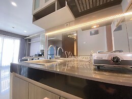 Strategic Location 2BR Apartment at Gateway Pasteur