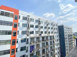 The Artisan Abode 2BR Jarrdin Cihampelas Apartment