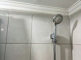 The Artisan Abode 2BR Jarrdin Cihampelas Apartment