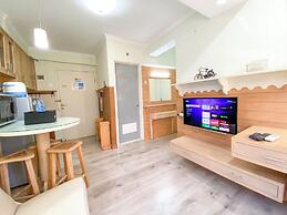 The Artisan Abode 2BR Jarrdin Cihampelas Apartment