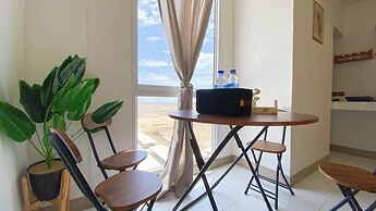 Fancy and Homey 2BR at Tokyo Riverside PIK 2 Apartment