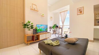 Fancy and Homey 2BR at Tokyo Riverside PIK 2 Apartment