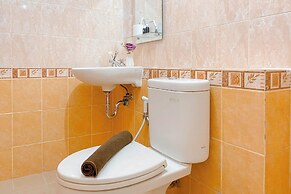 Comfortable and Strategic 2BR Apartment Grand Palace Kemayoran near JI