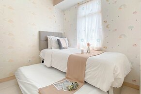 Comfort 2BR Apartment at Springlake Summarecon Bekasi